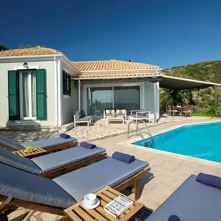 Peaceful With Stunning Sea Views