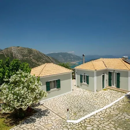 Peaceful With Stunning Sea Views ヴィラ